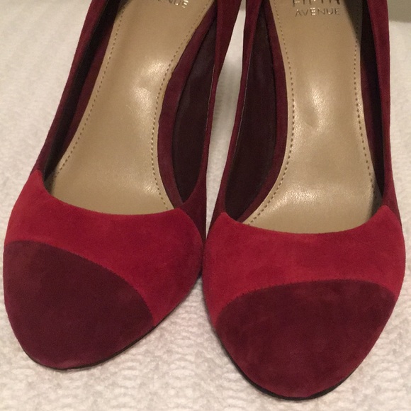 Saks Fifth Avenue Dark Eggplant Stilettos - Picture 7 of 7